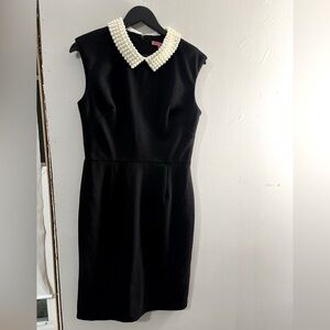 Stunning Betsy johnson pearl neck mini stretch dress!